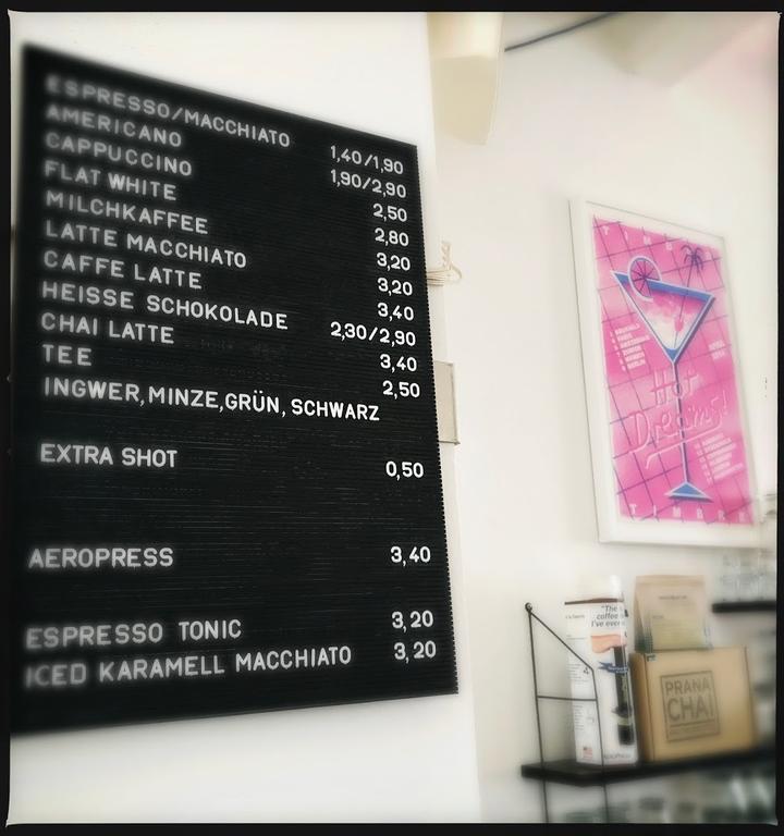 Analog Café/bar